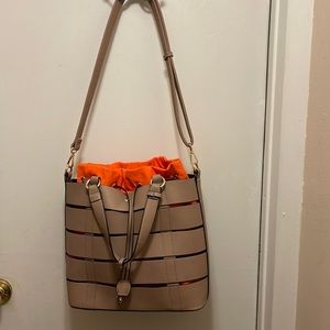Ladies satchel bag